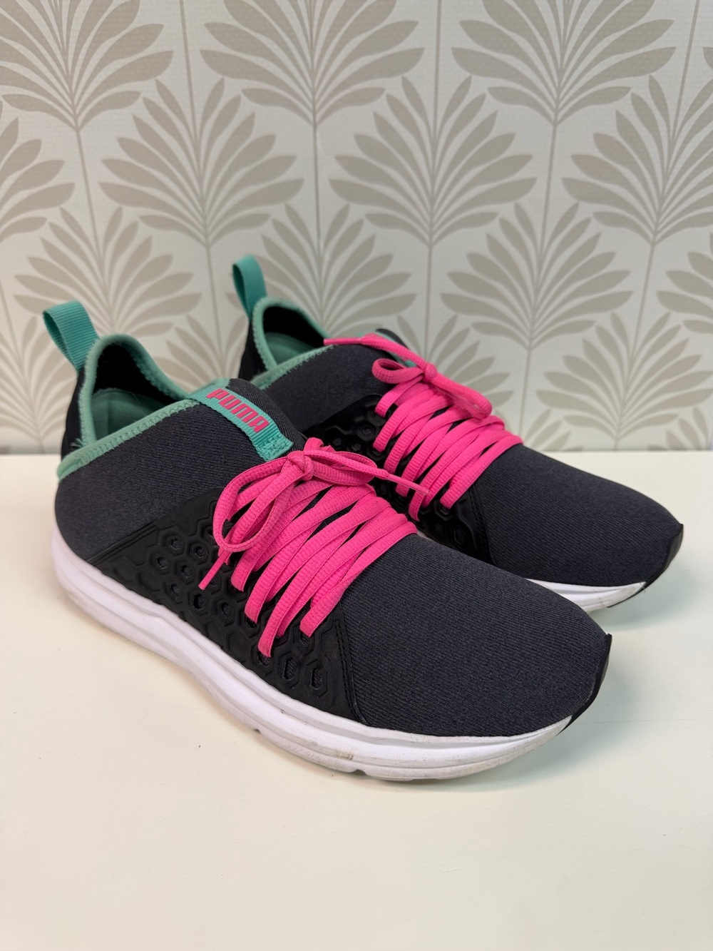 Puma Soft Slip On Bright Colored Sneakers Size 9